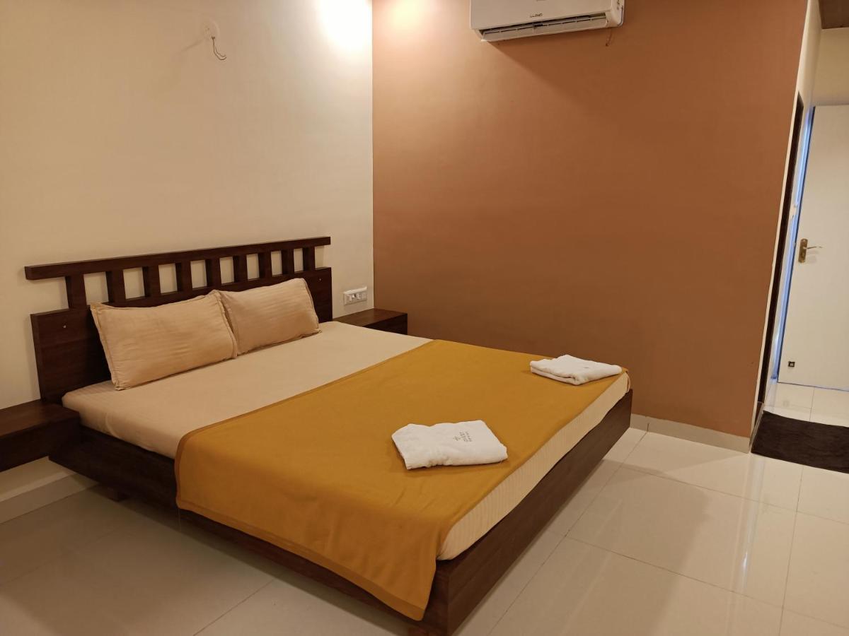 Hotel O'Nest Countryside Surai Esterno foto