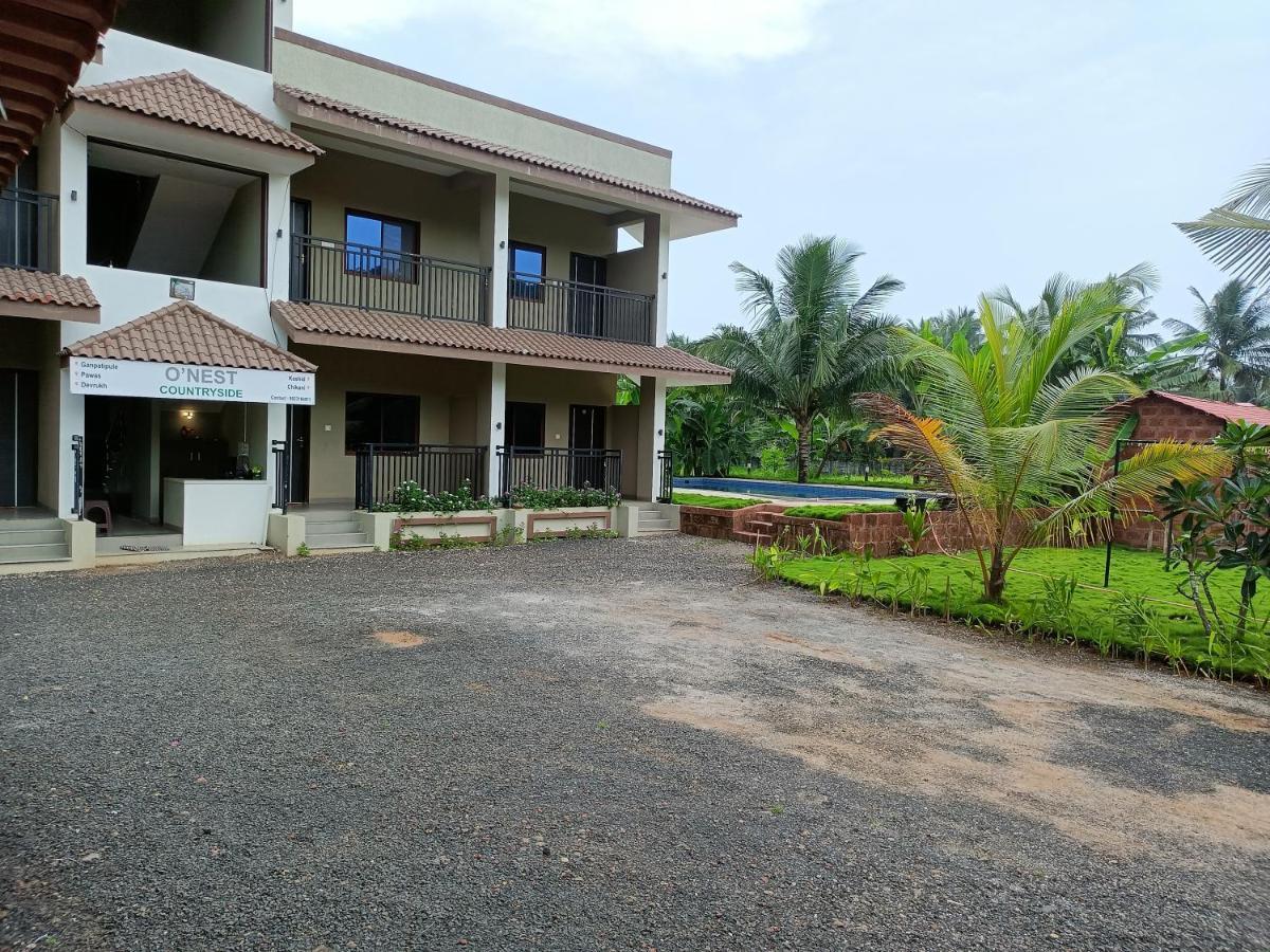 Hotel O'Nest Countryside Surai Esterno foto
